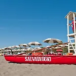 פארק נופש Club Del Sole Family Collection אורבטלו
