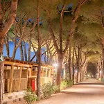 פארק נופש Club Del Sole Family Collection 3*